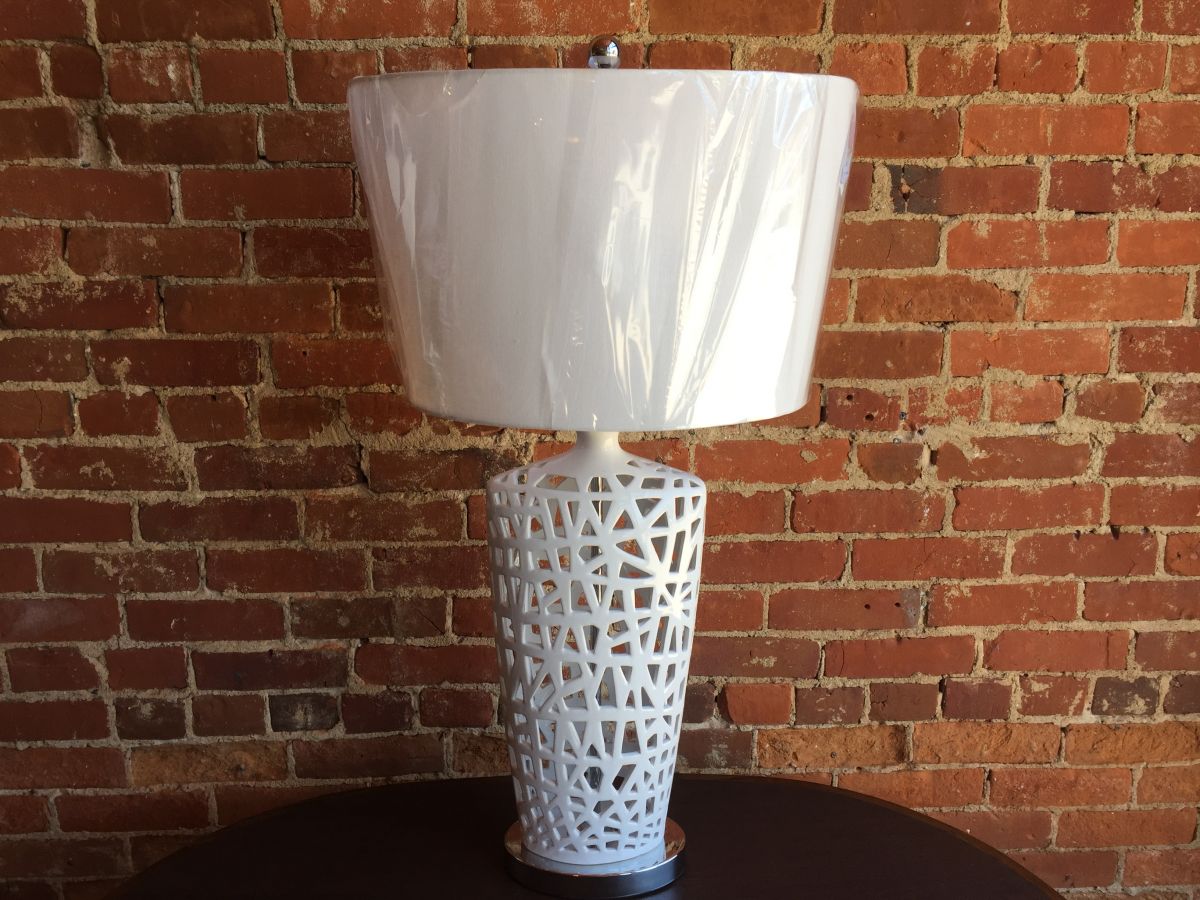 Mcmillin S Furniture, White Lattice Ceramic Table Lamp