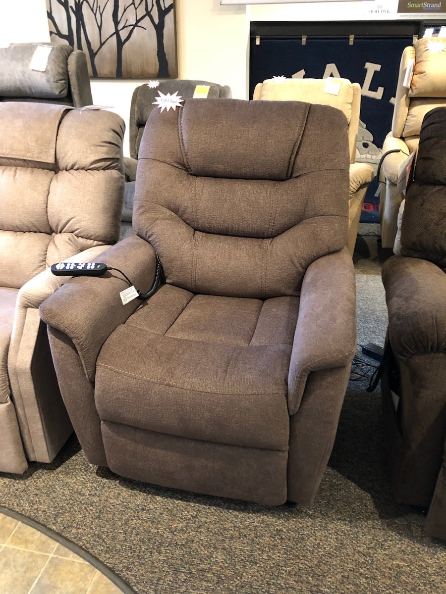 Ultra Comfort UC476 Medium STD Lift Chair in Imagine Elk 2343130 On Sale for $1,493.64